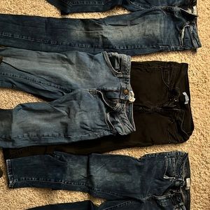 Forever 21 push up jeans us 27 and one 26